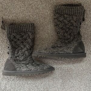 UGG Isla Knit Women’s Boots - Gray